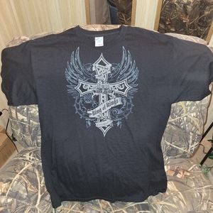 Tennessee River "EVERY KNEE SHALL BOW" T-Shirt. XL
